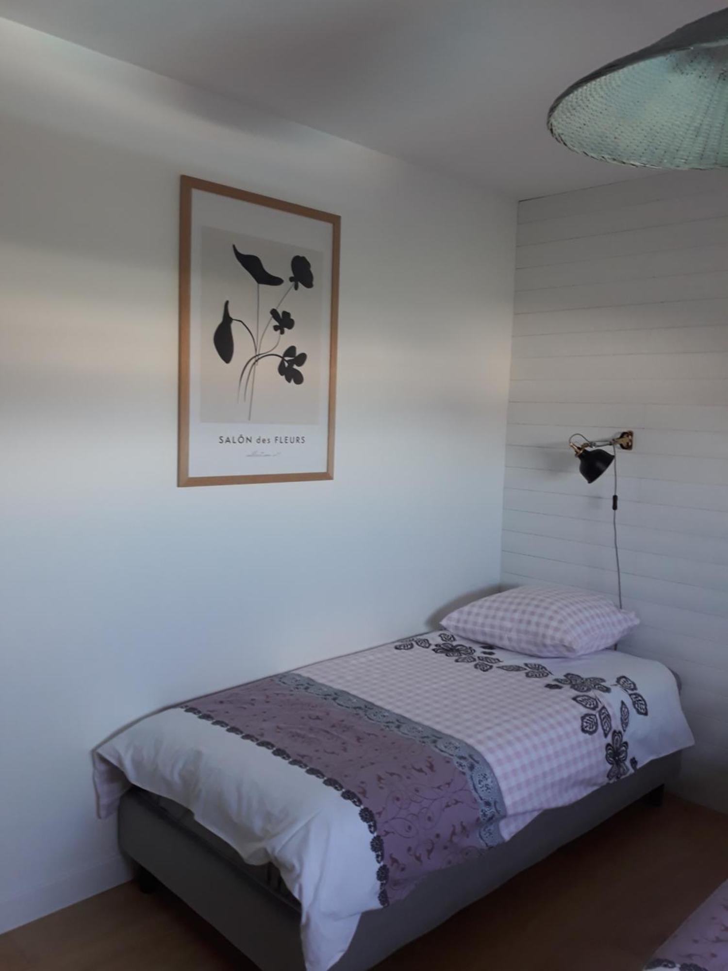 Therouanne En Berry Plaimpied-Givaudins Εξωτερικό φωτογραφία
